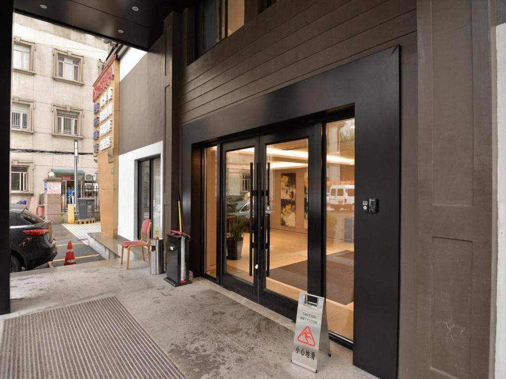 Home Inns Plus Shanghai Xujiahui Branch Exterior photo
